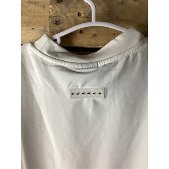 Sumwon Rich Girl White T Shirt Size Medium Women’s - Picture 5 of 5